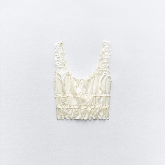 Zara Cream Ruffled Top - Picture 8 of 8